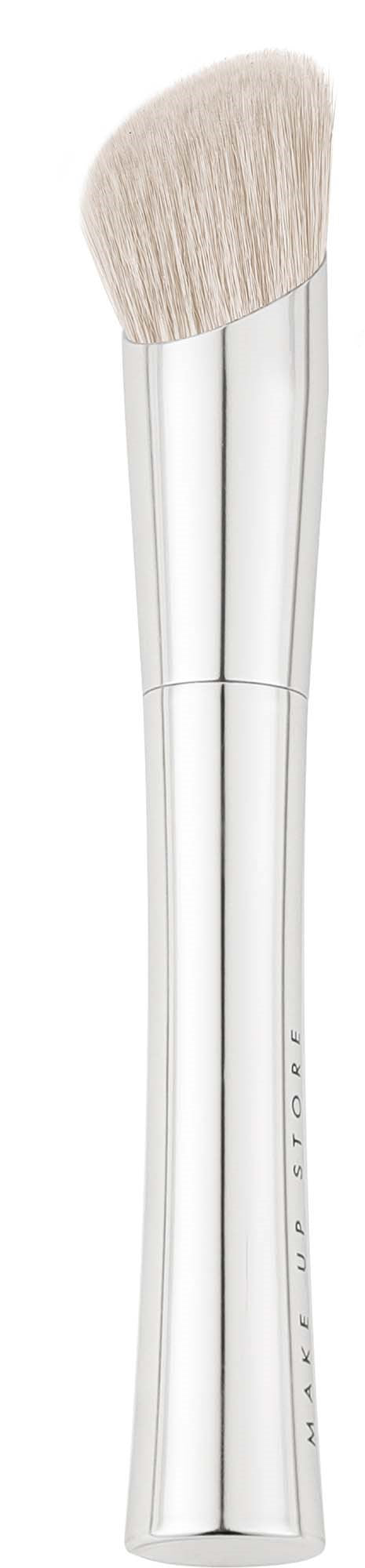 Angled Foundation Brush #02