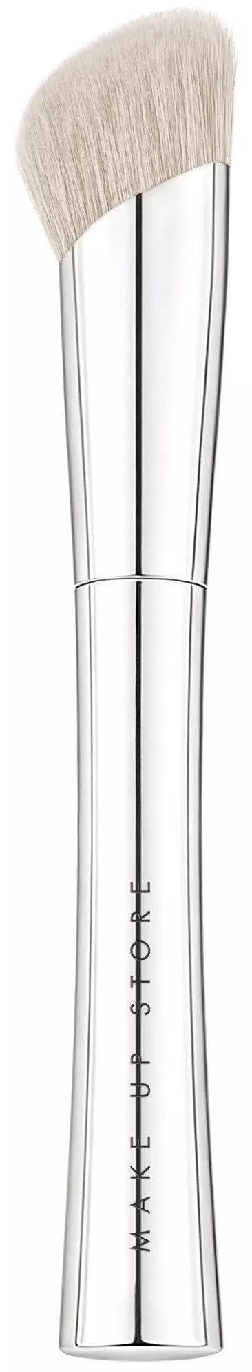 Angled Foundation Brush #02