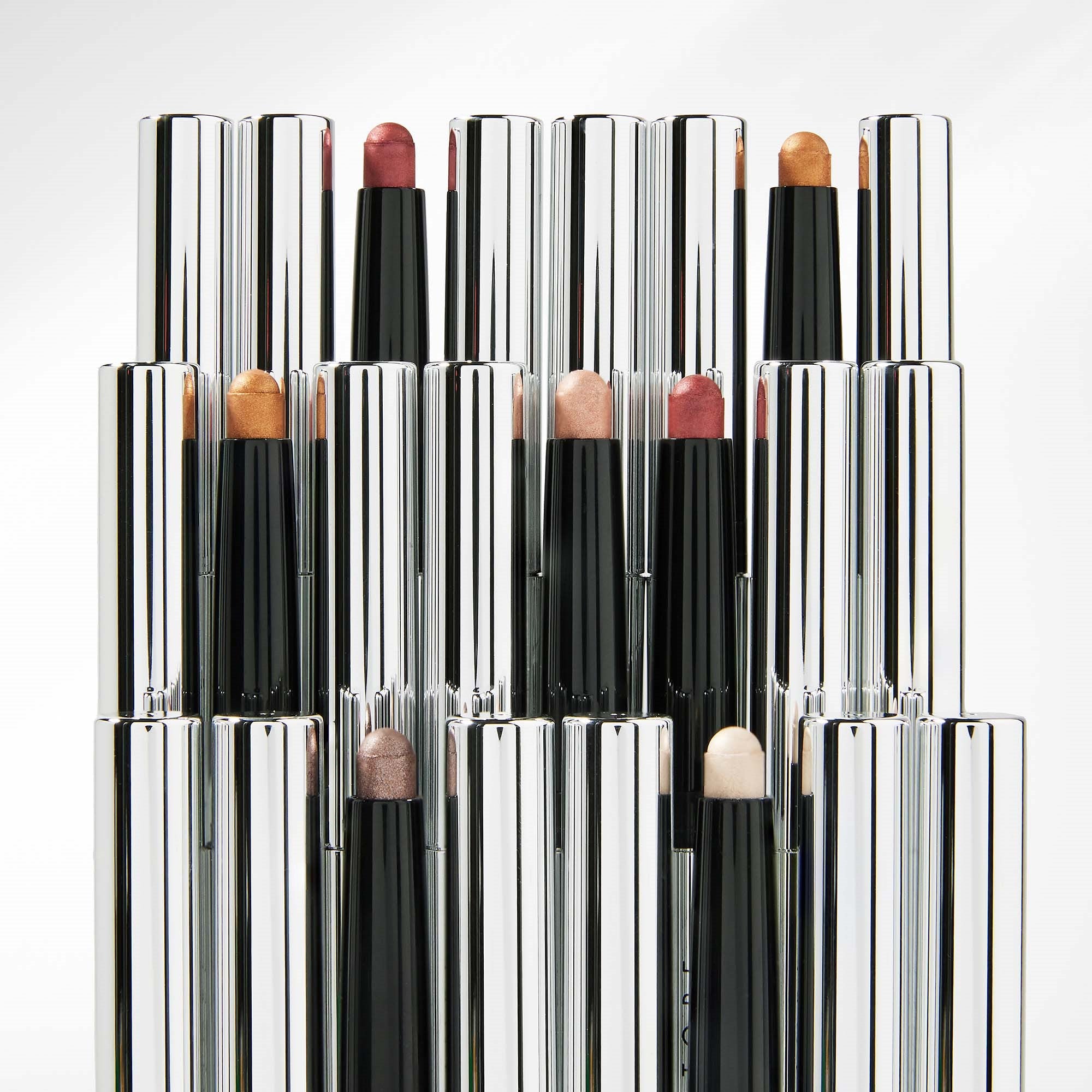 Longwear Luxe Eyeshadow Stick Ruby